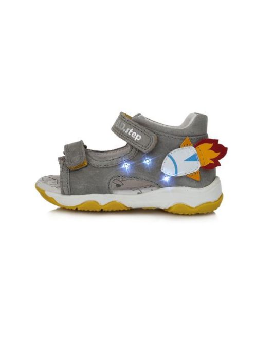 Sandale pentru băieți DDstep - Luminoase - 20-25